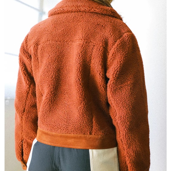 Rolla’s Chestnut Sherpa Trucker Jacket - Picture 4 of 5